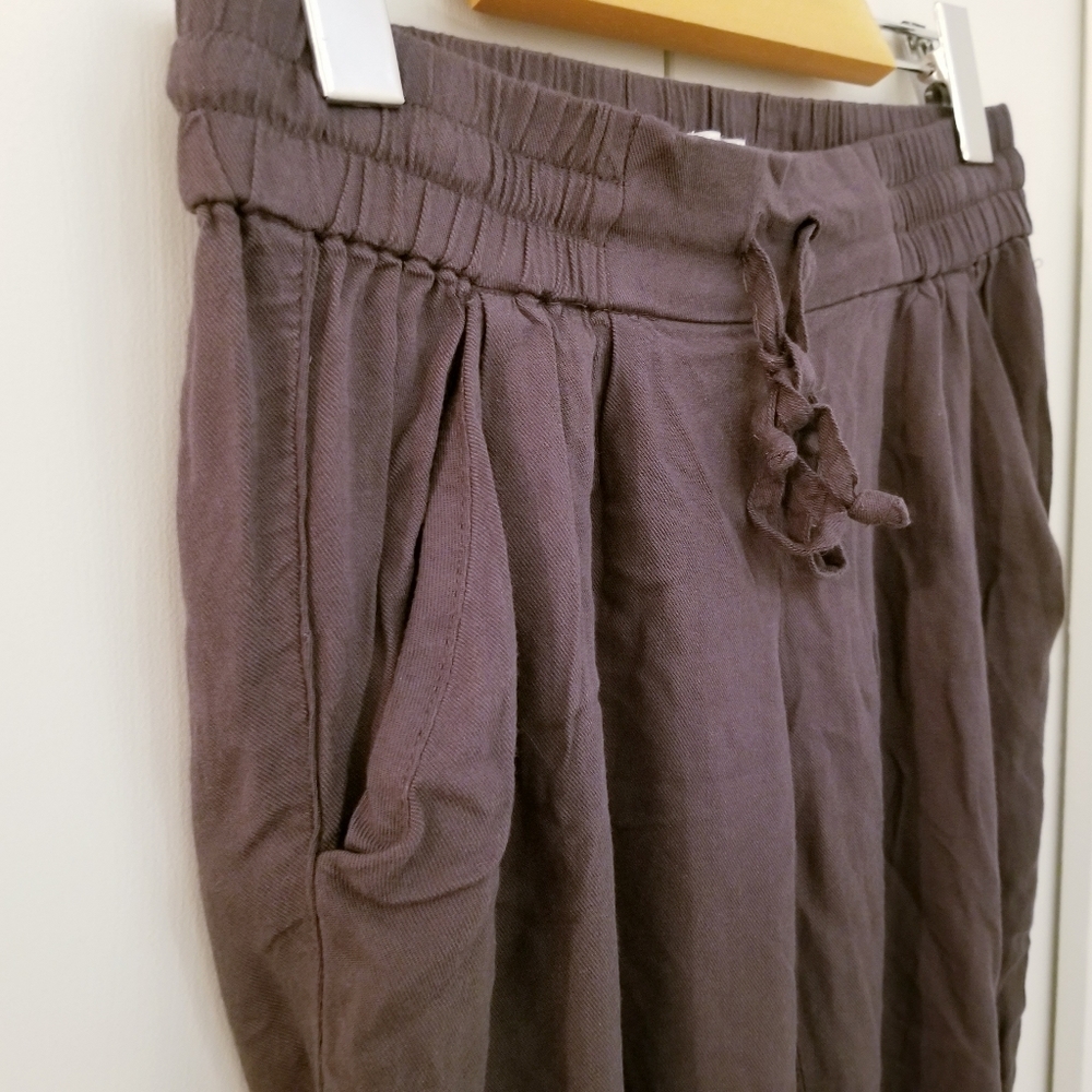 Aritzia Sunday Best Grenville Sagesse Joggers Pants